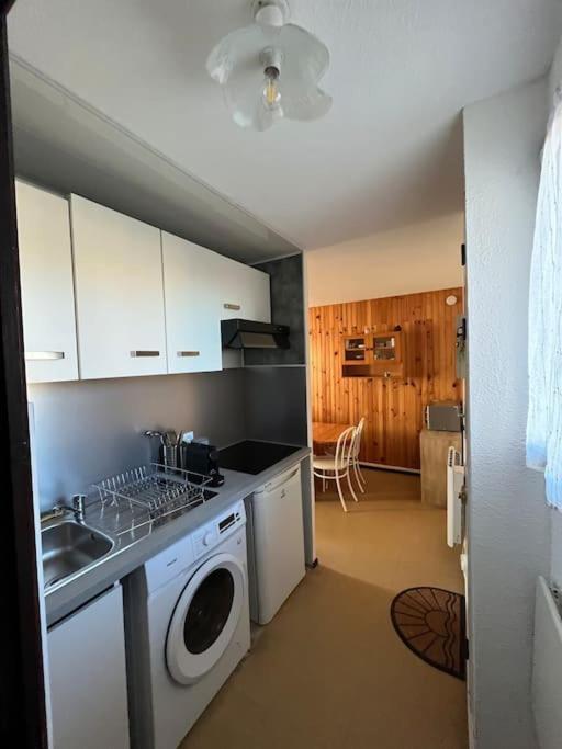 St-Pierre-La-Mer, Bel Appartement A Dans Residence Avec Piscine Et Tennis Entre 5 Et 10 Min De La Plage فلوري المظهر الخارجي الصورة